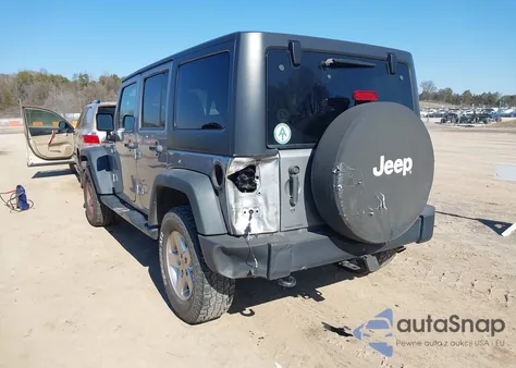 2013 Jeep Wrangler Unlimited Sport z USA, uszkodzony, nr VIN 1C4BJWDG4DL657663